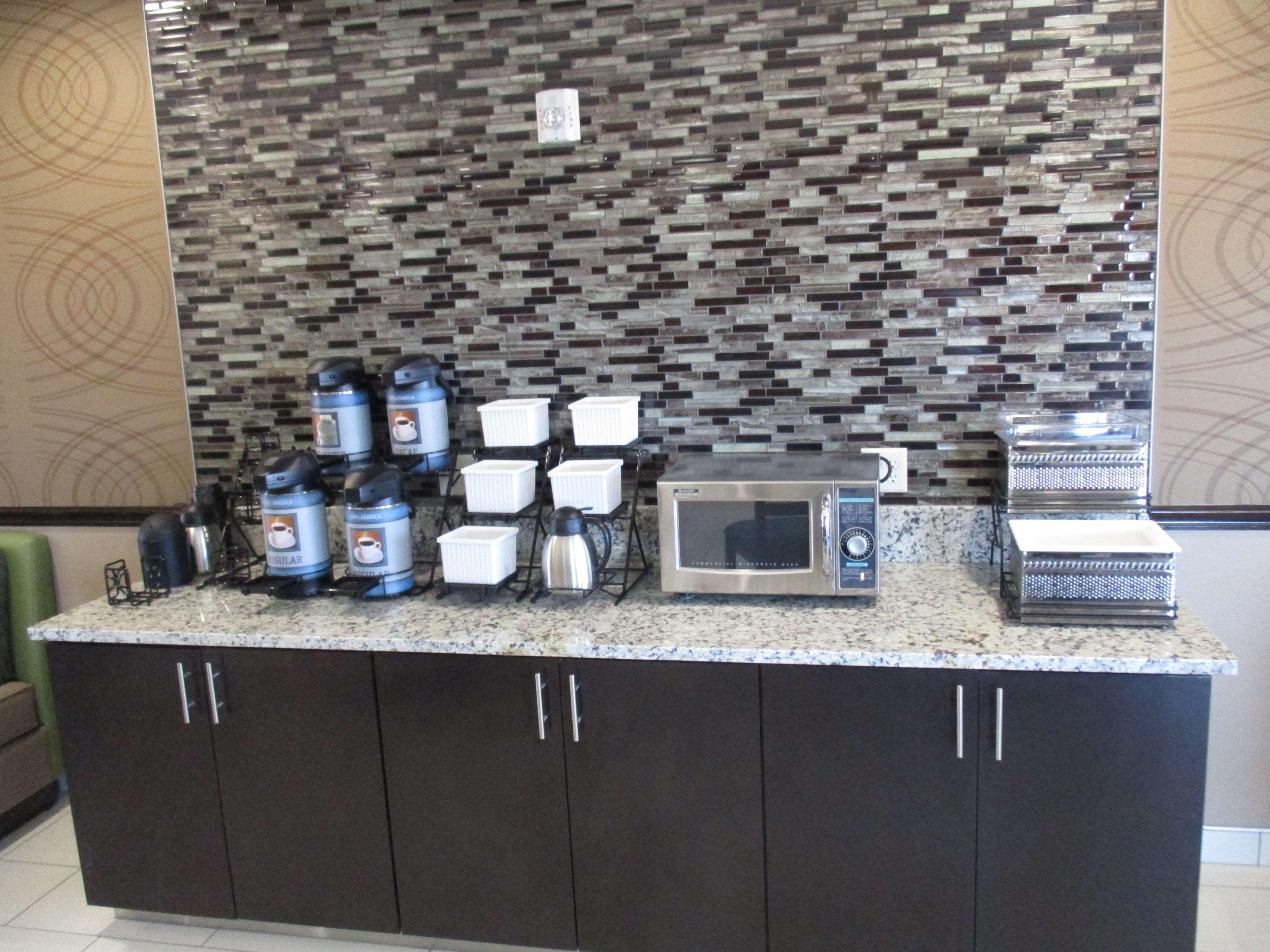 Best Western Plus/Executive Residency אלק סיטי מראה חיצוני תמונה