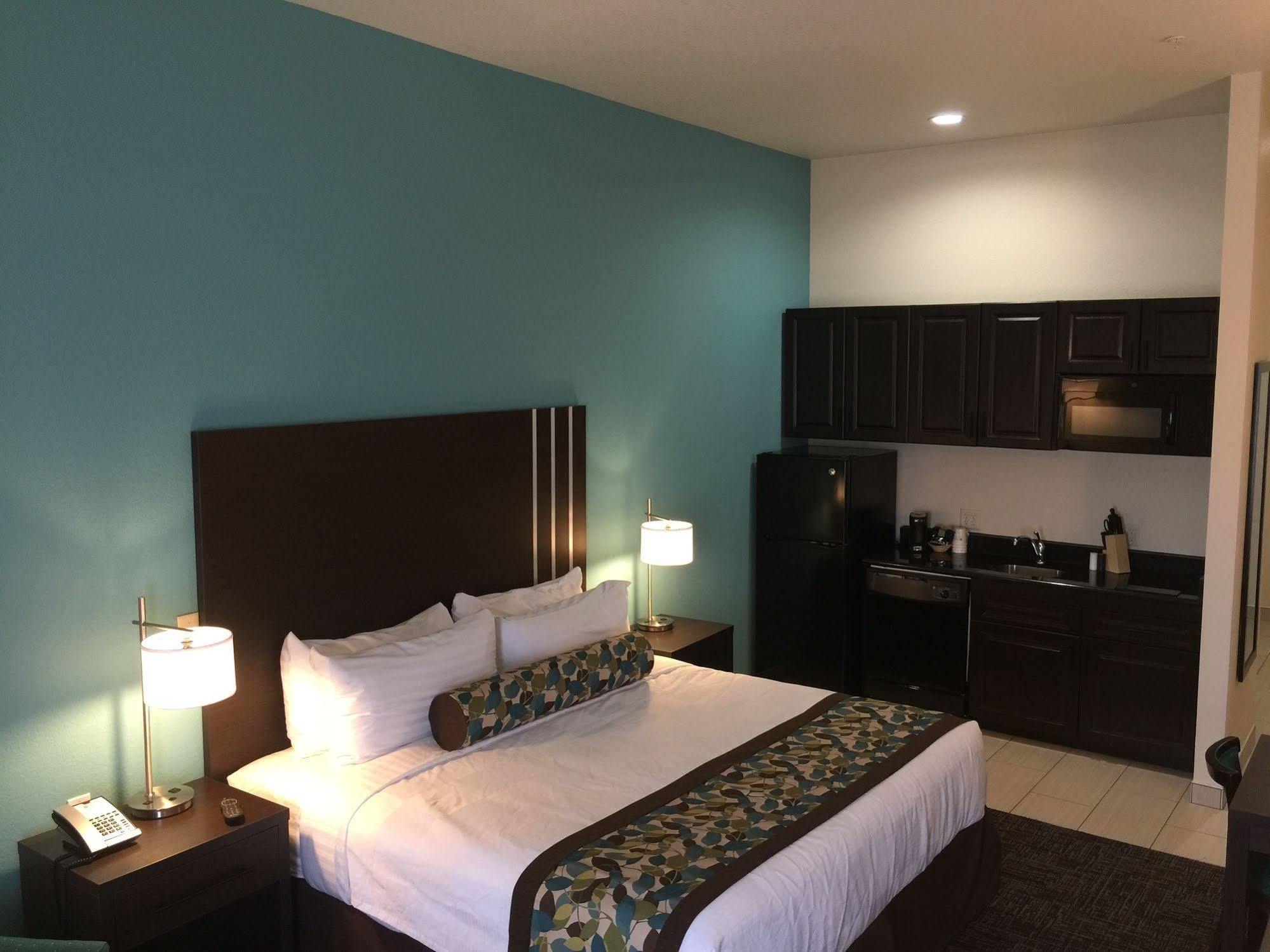 Best Western Plus/Executive Residency אלק סיטי מראה חיצוני תמונה